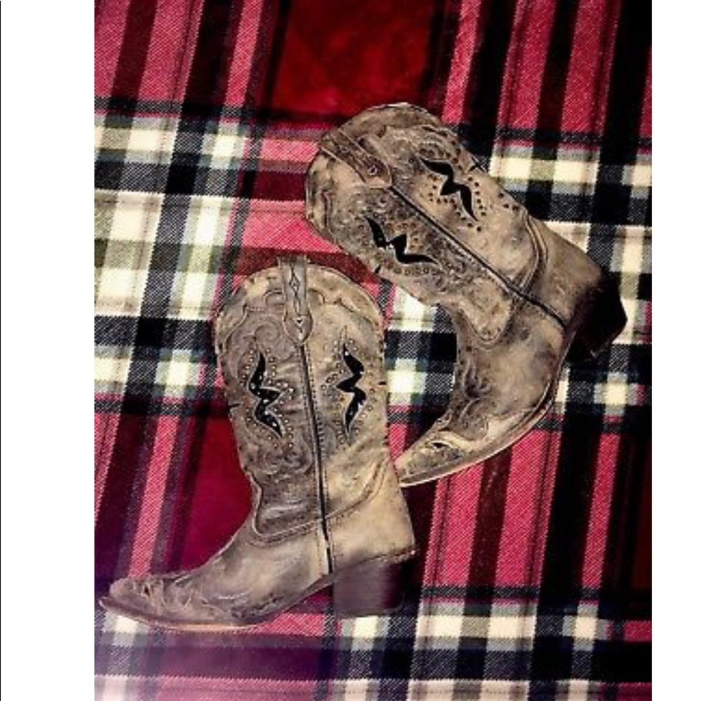 Women’s LAREDO Lucretia Sanded Black Cowboy Boots!